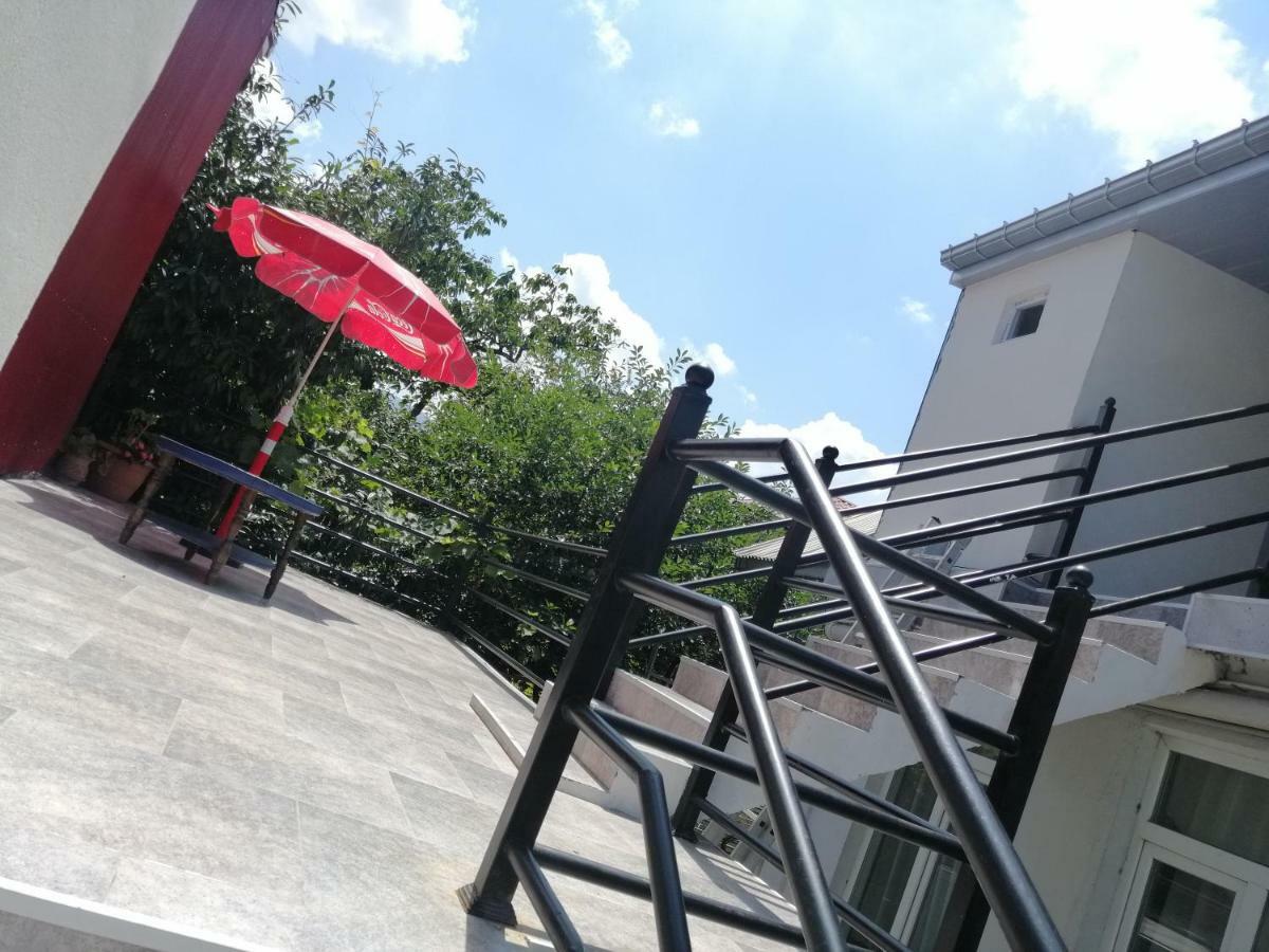 David Dali House Hotel Batumi Exterior foto